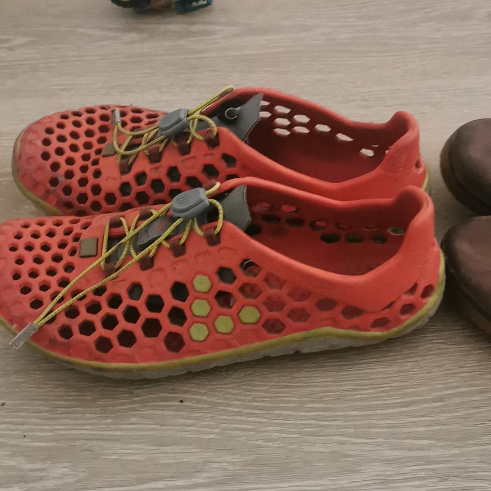 Vivobarefoot minimalist shoe bundle (size 43/10) - Picture 2 of 7